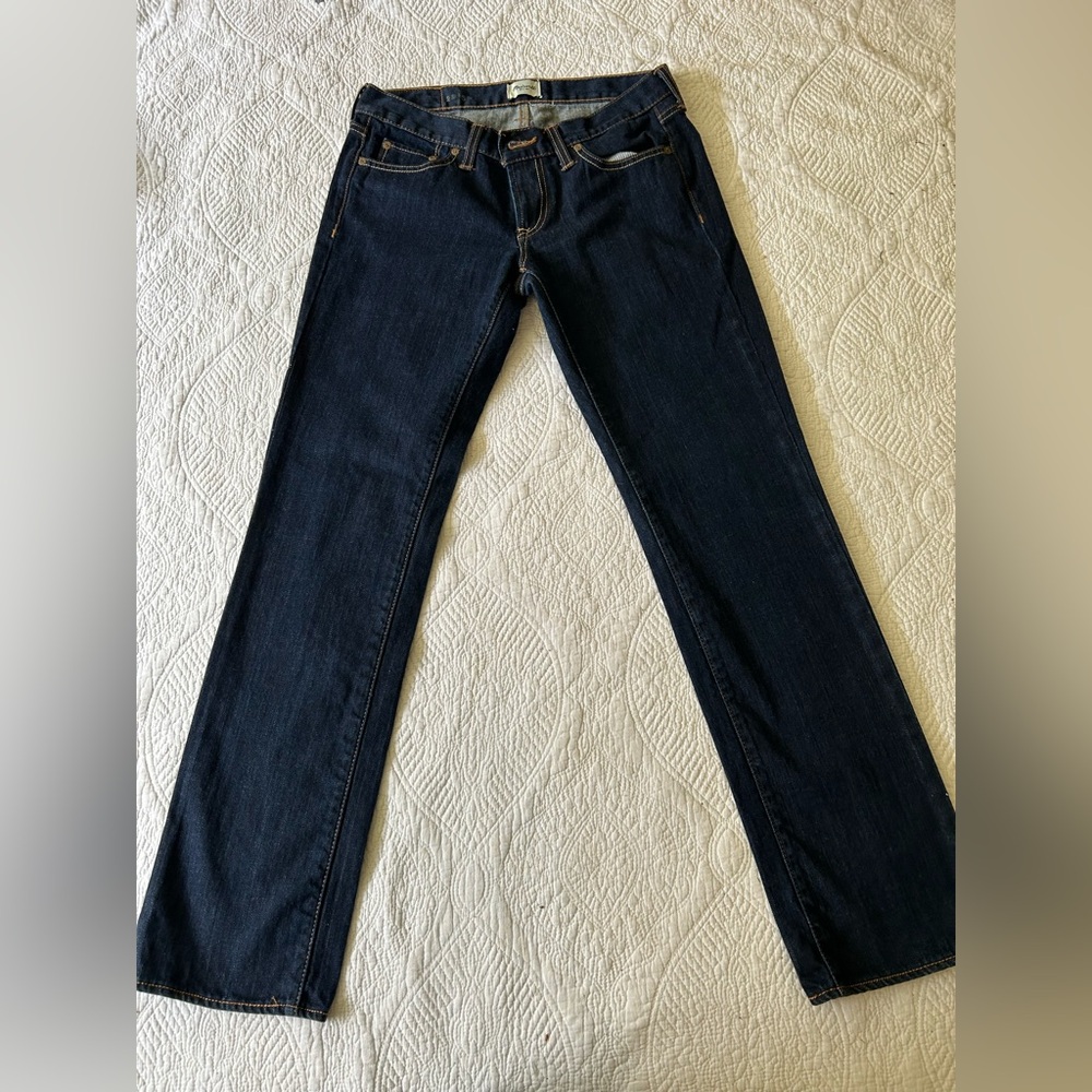 Madewell Men’s Jeans. Straight Leg. Dark wash. 29x32. Great shape.